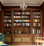 Bookcase in walnut by Dovetailors